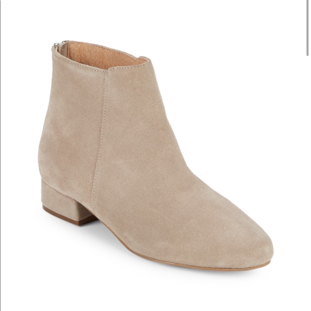 Seychelles Natural Loyalty Suede Chelsea Boots 9